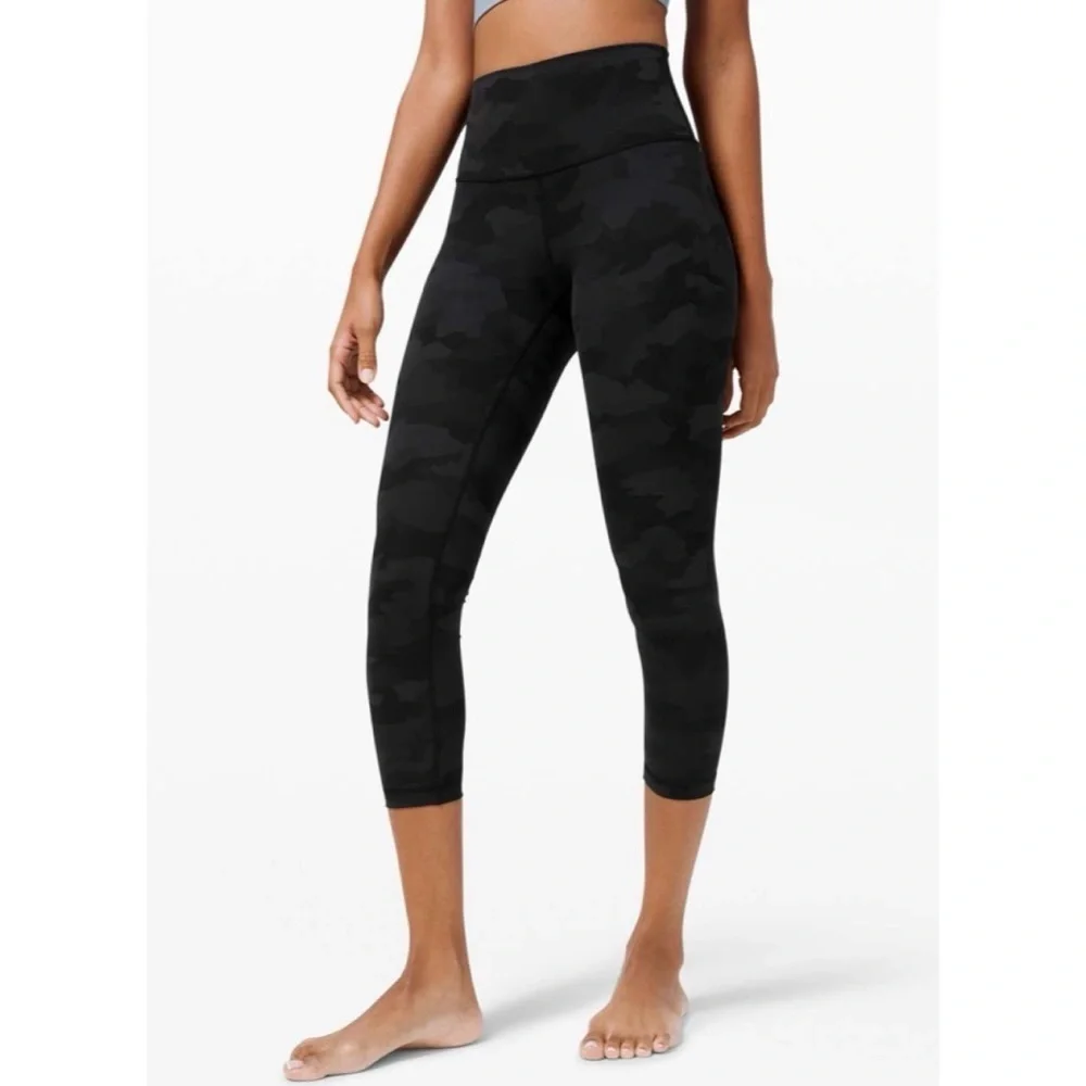 LULULEMON Camo Wunder Under High Rise 23” Crop Leggings